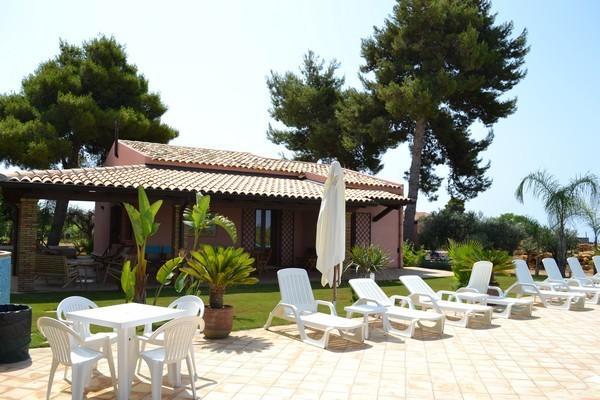 Holiday Menfi | Casale Abate Exterior photo